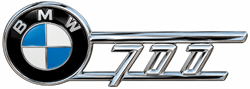 700